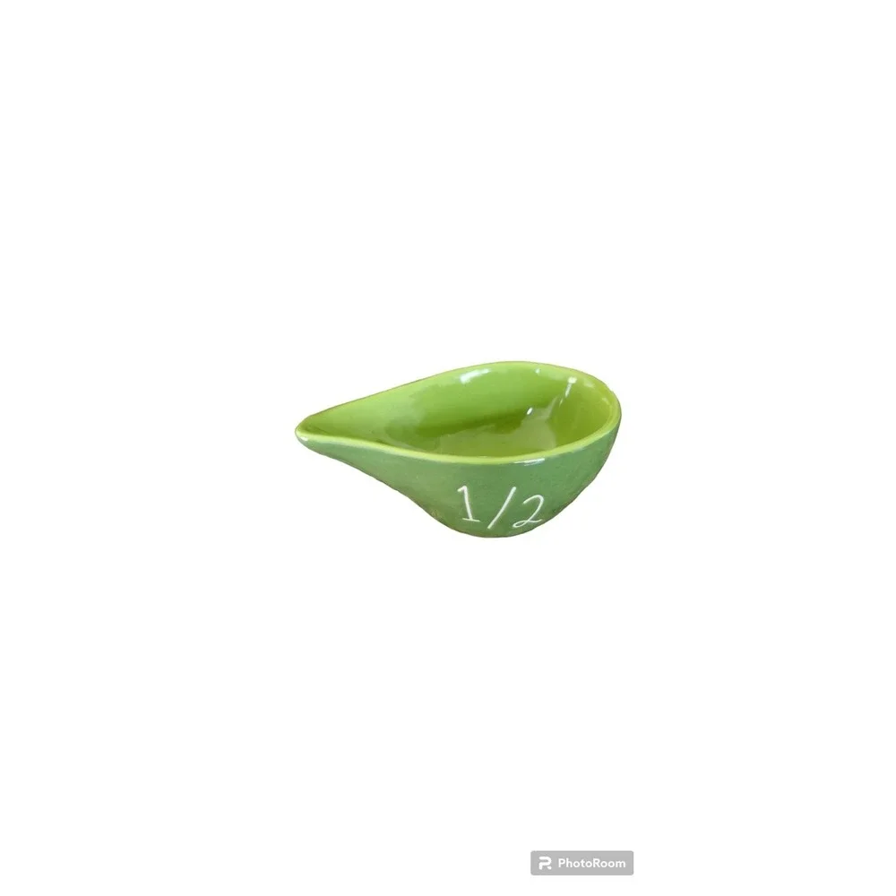 Rae Dunn Vegetable Measuring‎ Cups